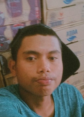 Farakhaman, 18, Indonesia, Kota Jayapura