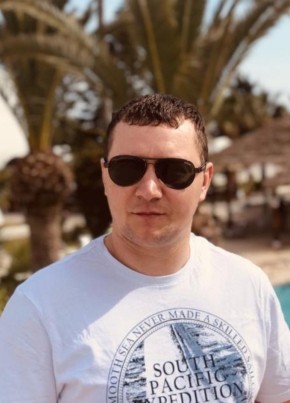 Sergey, 39, Russia, Saint Petersburg