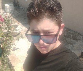 Διονύσης, 18, Athens