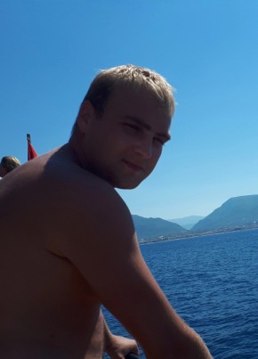 Алексей, 31, Россия, Королёв