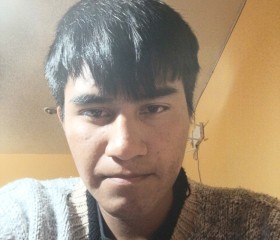David, 18, Cayambe
