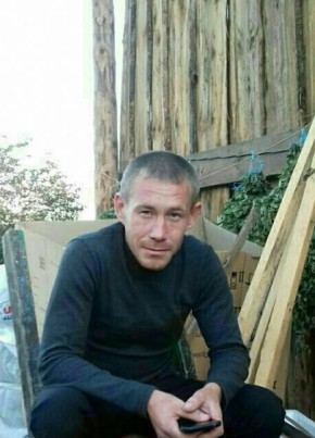 Илья, 36, Россия, Киров (Кировская обл.)