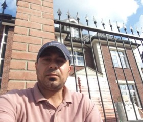 Mohamed, 38, Dubai