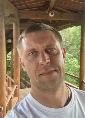 Павел из Краснодара 37 лет