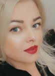 Snezhana, 41, Saint Petersburg