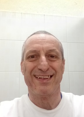 Lorenzo, 62, Repubblica Italiana, La Spezia
