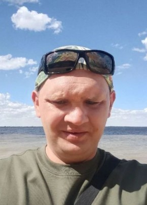 Лачугин Сергей из Волгограда 31 год