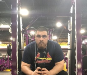 Vincenzo, 28, Oakville