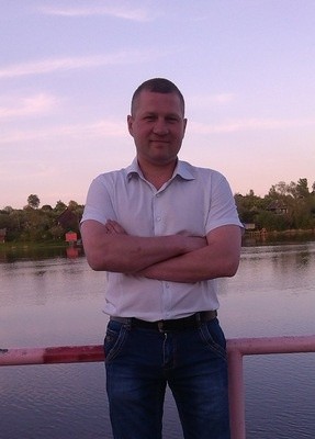 Артём, 44, Россия, Волхов