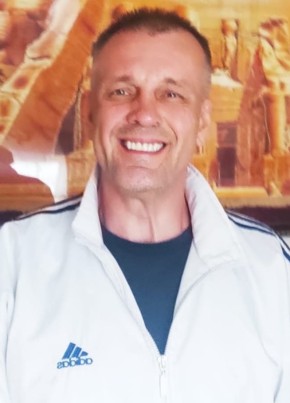 Александр из Волгограда 52 года