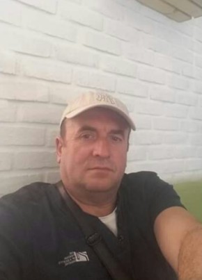 Марко из Лесковаца 59 лет