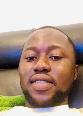 Emmanuel, 27, Ghana, Kumasi