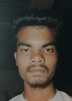 Raja, 19, India, Bālāghāt