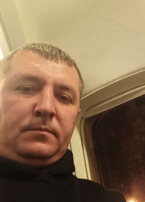 Василий из Новосибирска 38 лет