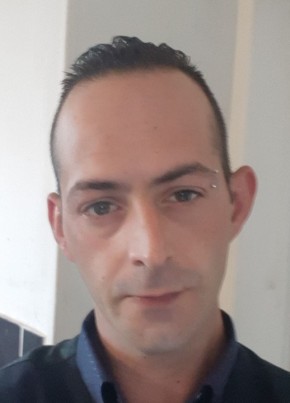 Damien, 38, République Française, Flers