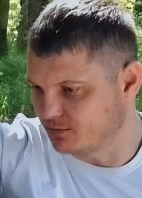 Дима из Юбилейныя 48 лет