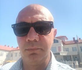 Alim Alkhasov, 46, Moscow