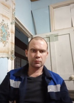Александр, 36, Россия, Гай