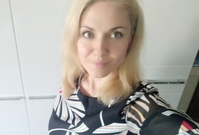 Nadezhda, 34 - Just Me