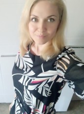 Nadezhda, 33, Russia, Malakhovka
