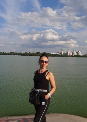 Елена, 44, Россия, Воронеж