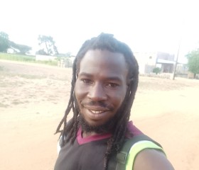 Mbaye Ndiaye, 35, Nguekhokh
