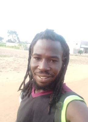 Mbaye Ndiaye, 34, République du Sénégal, Nguékhokh