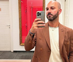 Anton Afanasev, 34, Hamburg