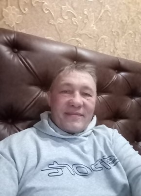 Александр, 55, Россия, Березники