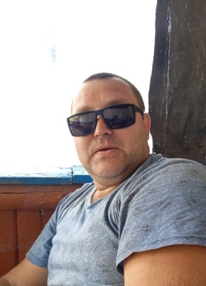 Дмитрий Кучеренк из Ростова-на-Дону 39 лет