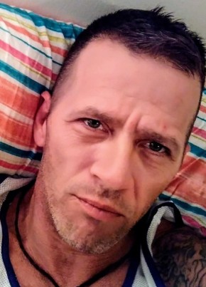 Jb, 44, United States of America, Anniston