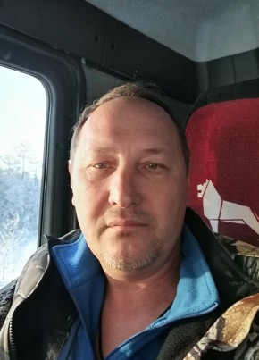 Александр из Астрахани 50 лет