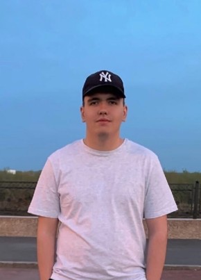 Arsen, 20, Russia, Shadrinsk