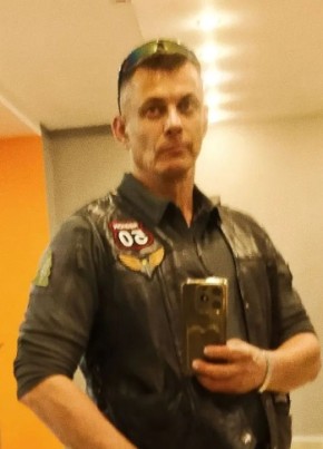 Alex Laetus из Дзержинския 56 лет