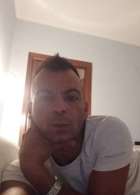 Robee, 39, Repubblica Italiana, Cagliari