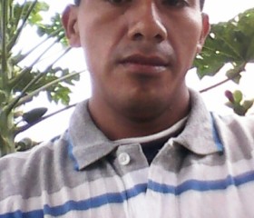 lllllllllsssss, 35, Garzon