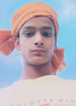 Subham, 18, India, Mokāma