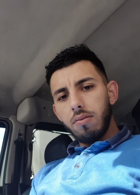 Riad, 31, People’s Democratic Republic of Algeria, El Eulma