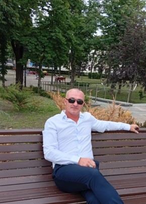 Михаил из Мариуполи 45 лет