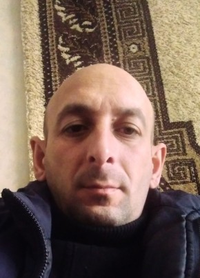 Sarqis, 39, Հայաստանի Հանրապետութիւն, Աբովյան