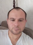 Mikhail, 35, Moscow