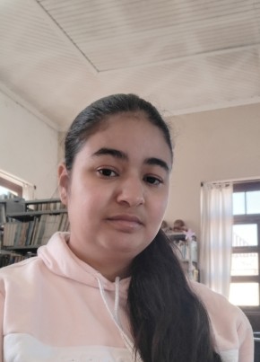 Priscila Ramthum из Canoinhas 18 лет