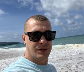 Aleksandr, 41, Ban Chalong