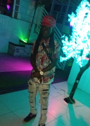 David из Montego Bay 18 лет