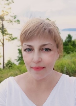 Юлия из Тольятти 51 год