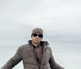 Kanybek, 42, Batumi