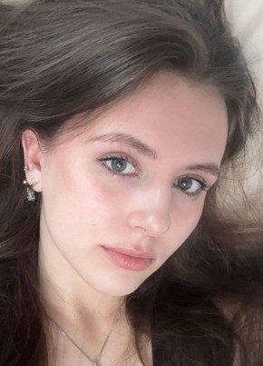 Kseniia из Warszawa 22 года