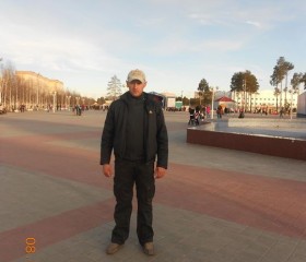 Олег, 45 лет, Когалым