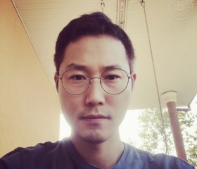 Sangyun, 43, Jeju-si