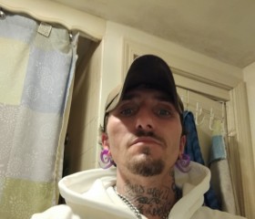 Tj, 33, Vincennes